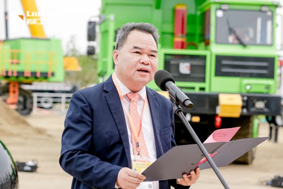 智慧·绿色·延伸人类力量 柳工惊艳亮相BICES 2025